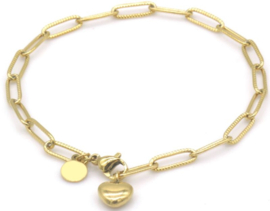 Armbandje met klein hartje