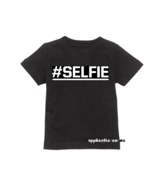 veloursmotief #selfie strak (in zwart of wit)