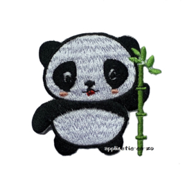 strijkapplicatie panda met bamboe
