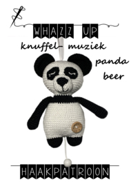 WHAZZ UP haakpatroon knuffel/ muziek pandabeer