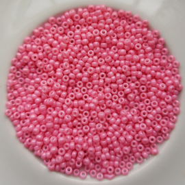 11-1385 Miyuki Rocaille 11/0 Dyed Opaque Carnation Pink