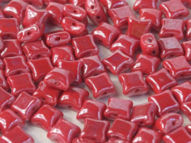 WD-93200-14400  Wibeduo Opaque Red Shimmer, 15x