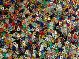 Tri-Beads Assorted Colour Mix, per 5 gram (±140 stuks)