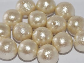 Miyuki Cotton Pearl Off-White 8mm, per 5 stuks