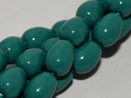 Czech Drops 8x11mm Dark Green