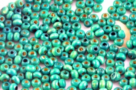 Houten kraaltjes teal green klein 3x4mm gat 1.8mm per zak 25 gram ongeveer 750 stuks