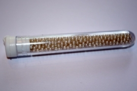 Beads  creme  2,5 mm