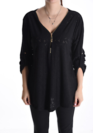 Blouse met ritssluiting en broderie. Zwart.