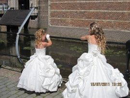 Bruidsmeisjes Stephanie en Chayenna 3