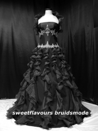 Bruidsjurk Gothic 90052Z