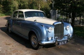 Bruidsauto Blauw-Witte Bentley S1