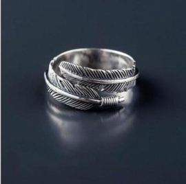 Veer van Thais zilver, open ring