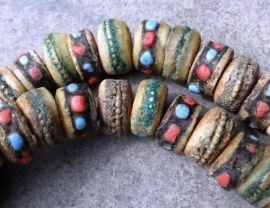 Traditionele mala van yakbeen