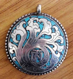Authentiek amulet van Tibetaans zilver met Mantra en Turkoois, aan ketting