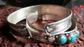 Armband uit Tibet met triple Turkoois