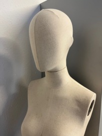 Damesfiguur gebruikt Hans Boodt T+T010-01