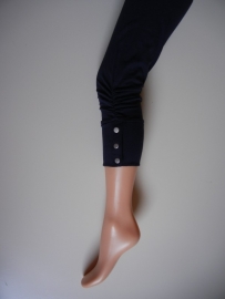 capri legging donkerblauw met drukknoopjes en elastische band