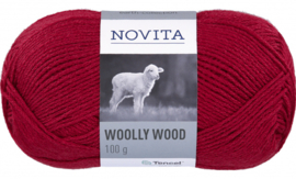 Woolly wood 587 cranberry