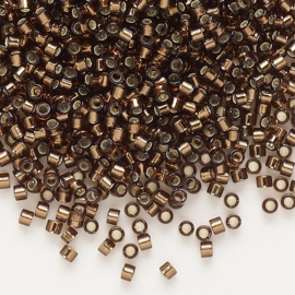 11/0150 tranparent silver-lined root beer 5gr