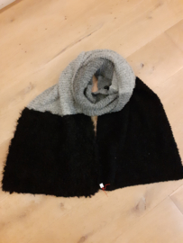 Boucle sjaal, zwart met grijs 50%