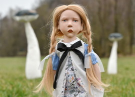 Alice in Wonderland 50cm