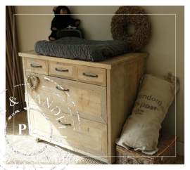 Maatwerk / landelijke stoere commode / DOES