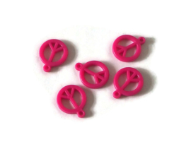 ACRYL PEACE HANGERTJE ROZE ROOD