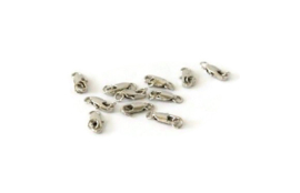 TB.156 - METALEN LOBSTER SLOTJE PLATINUM / 12 X 4,5MM