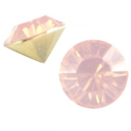 SS39 - PUNTSTEEN "LIGHT PEACH OPAL" / 8MM