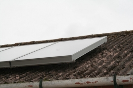 zonneboilerset, 4 panelen, op het dak