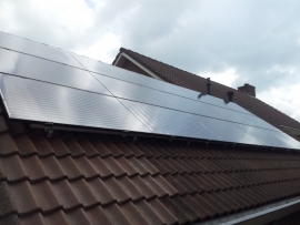 Zonnepanelen set / pv / stroom te Haskedijken