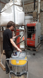 Onderhoud hout of pelletgestookte installatie