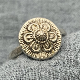 Nodus - knopen ring van zilver