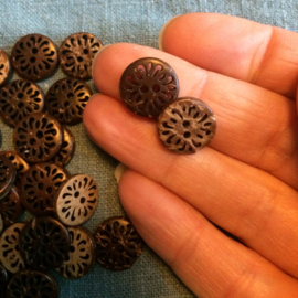 Houten knoop - kokoshout dalia 13mm - per stuk