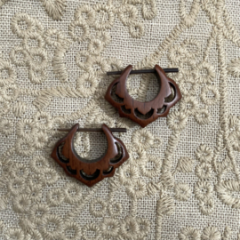 Houten oorbellen, donkerbruin