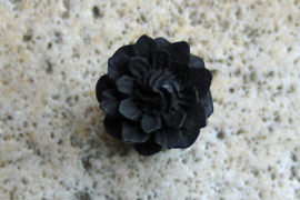 Houten oorbel, bloem zwart (per stuk)
