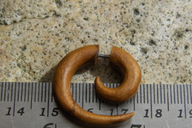 Teak houten oorbel, spiraal (per stuk)