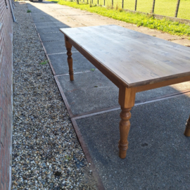 Engelse tafel nieuw oud licht geschaafd hout ronde poot br-200cm 1-la nr T202530