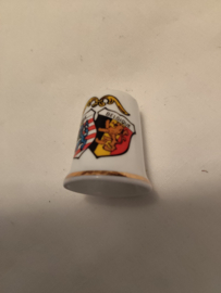 Vingerhoed porcelein opdruk Brugge Belgique 2,8cm hoog inscriptie Fine Bone China