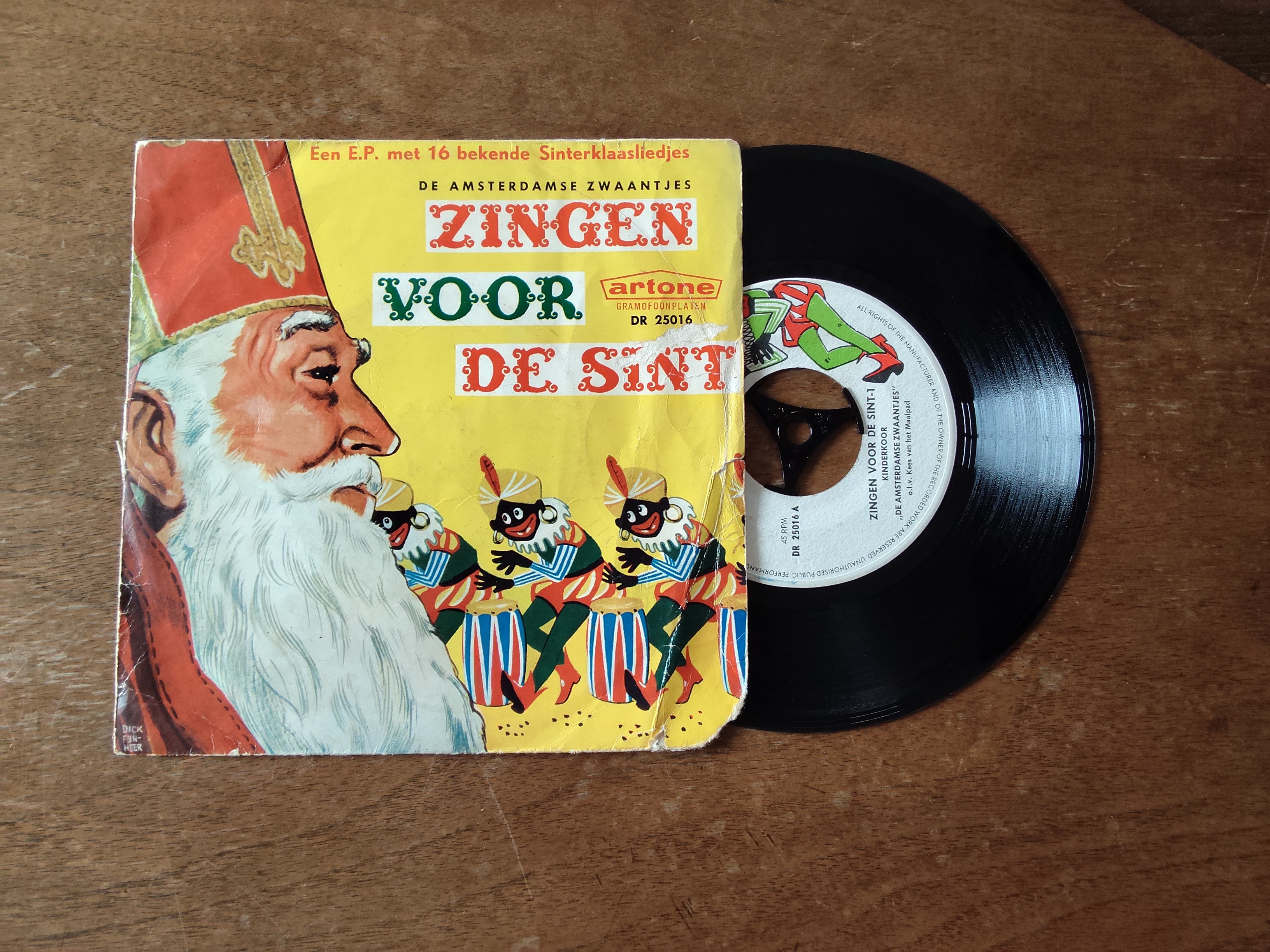 De Amsterdamse Zwaantjes met Zingen voor de Sint 1958 Single nr S20257031