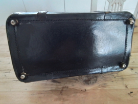 Tasje donkerbruin leder zogenaamd dokterstasje.Tasje donkerbruin leder