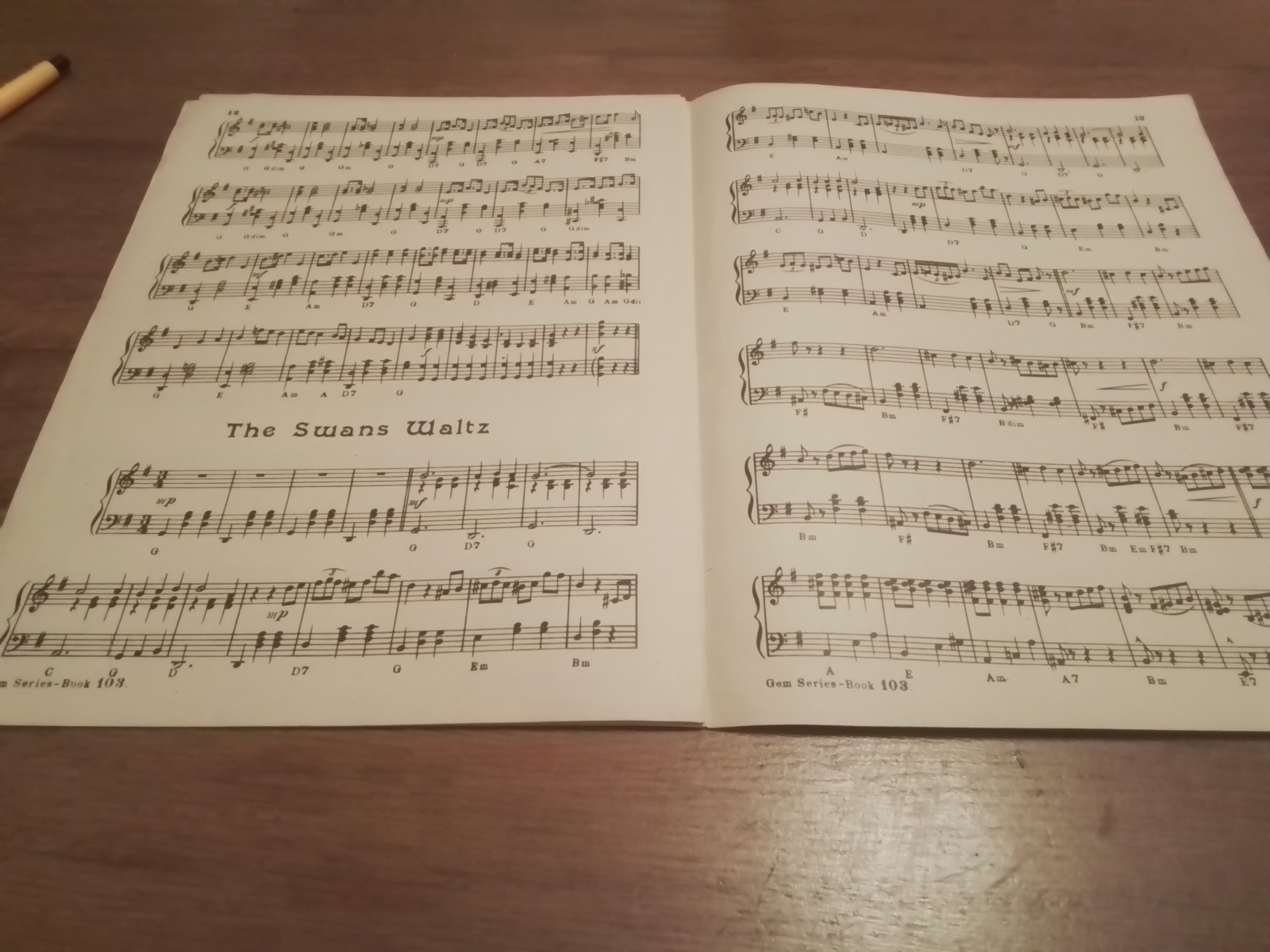 Oud muziekblad Ballet Music from the Swan Lake by Tschaikowsky.