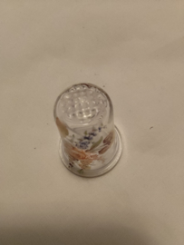 Vingerhoed glas opdruk bloemen en achterkant Praha 3,2cm hoog zonder doosje