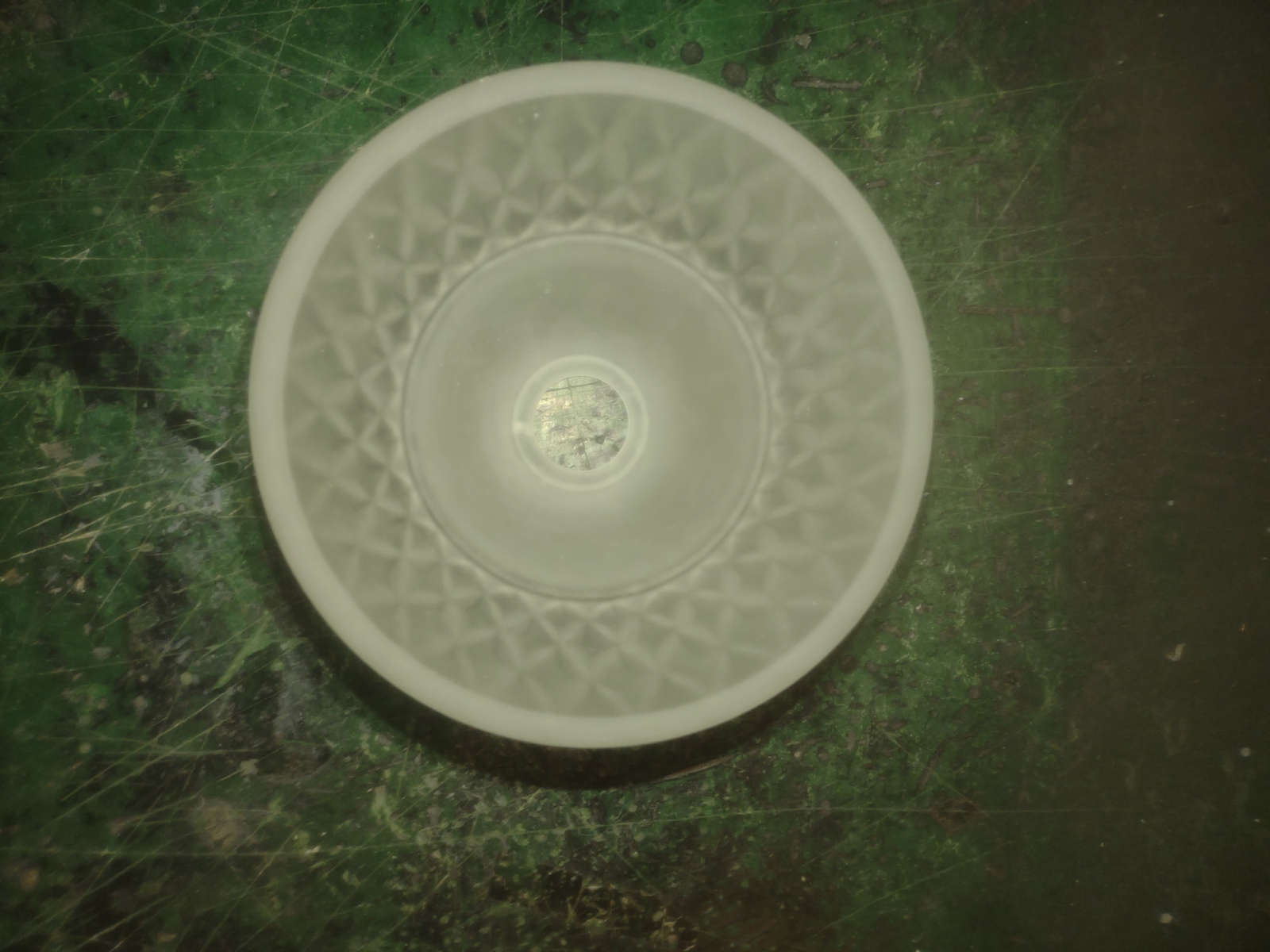 Glas Lady kleine fitting gesatineerd d-14cm