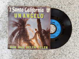 I Santo California met Un aangelo1975 Single nr S20245669