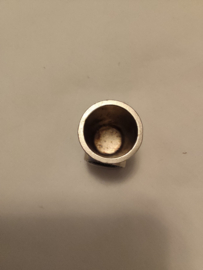 Vingerhoed metaal opdruk Schokland op wapenschild 2,6cm hoog zonder doosje