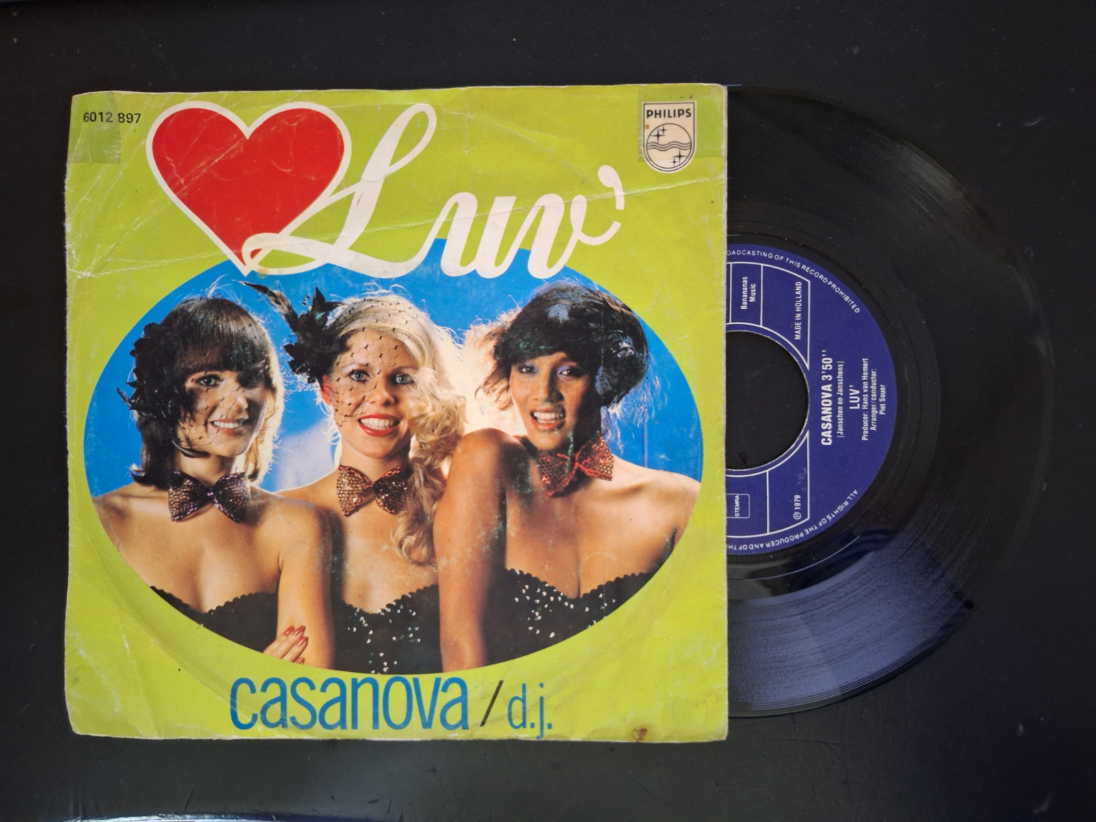 LUV' met Casanova 1979 Single nr S2020322