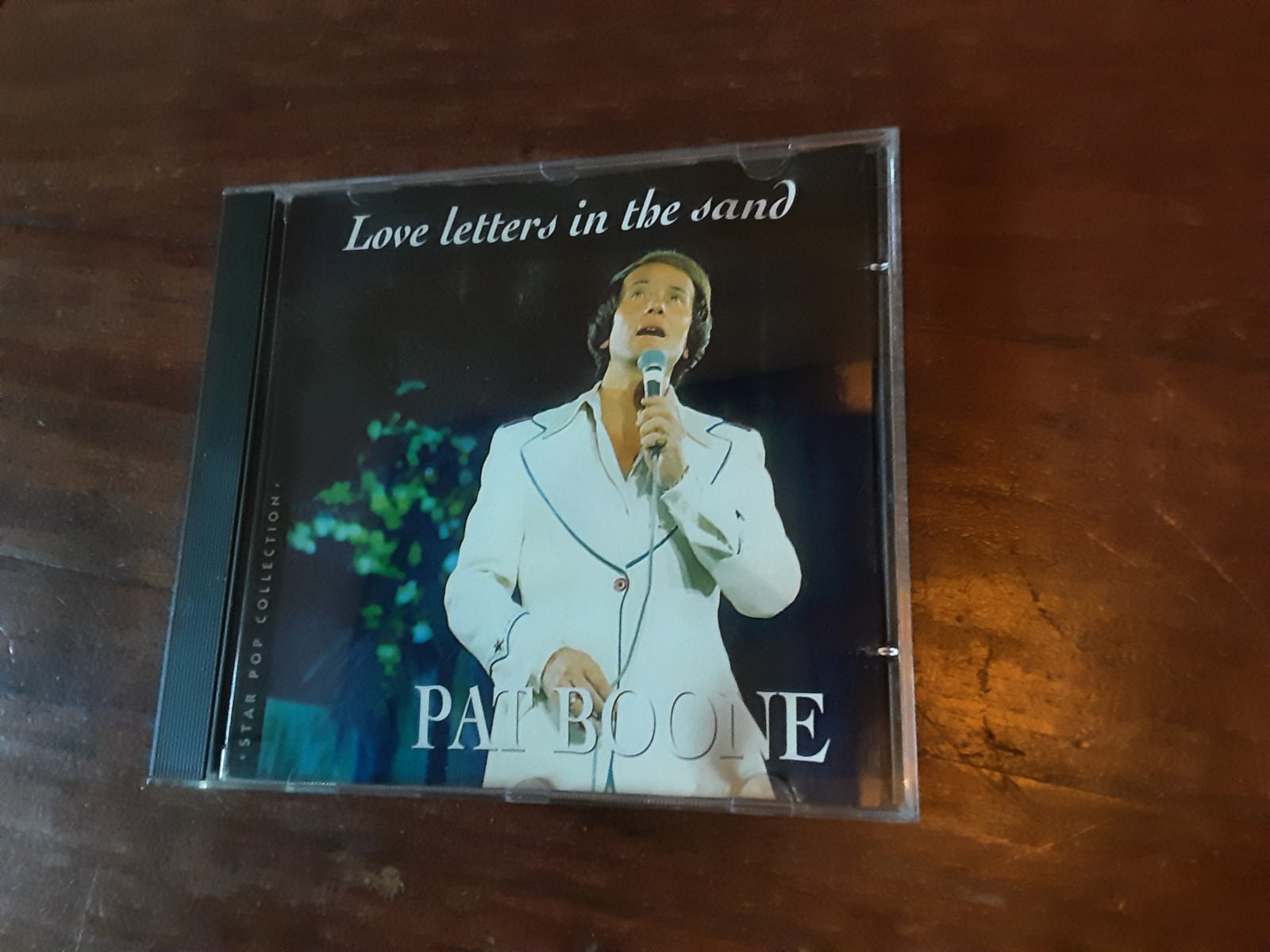 Pat Boone met Love letters in the sand 1987 CD nr CD2024701