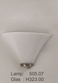 Wandlamp halve kelk 23cm met mat nikkel ophanging nr H323.00