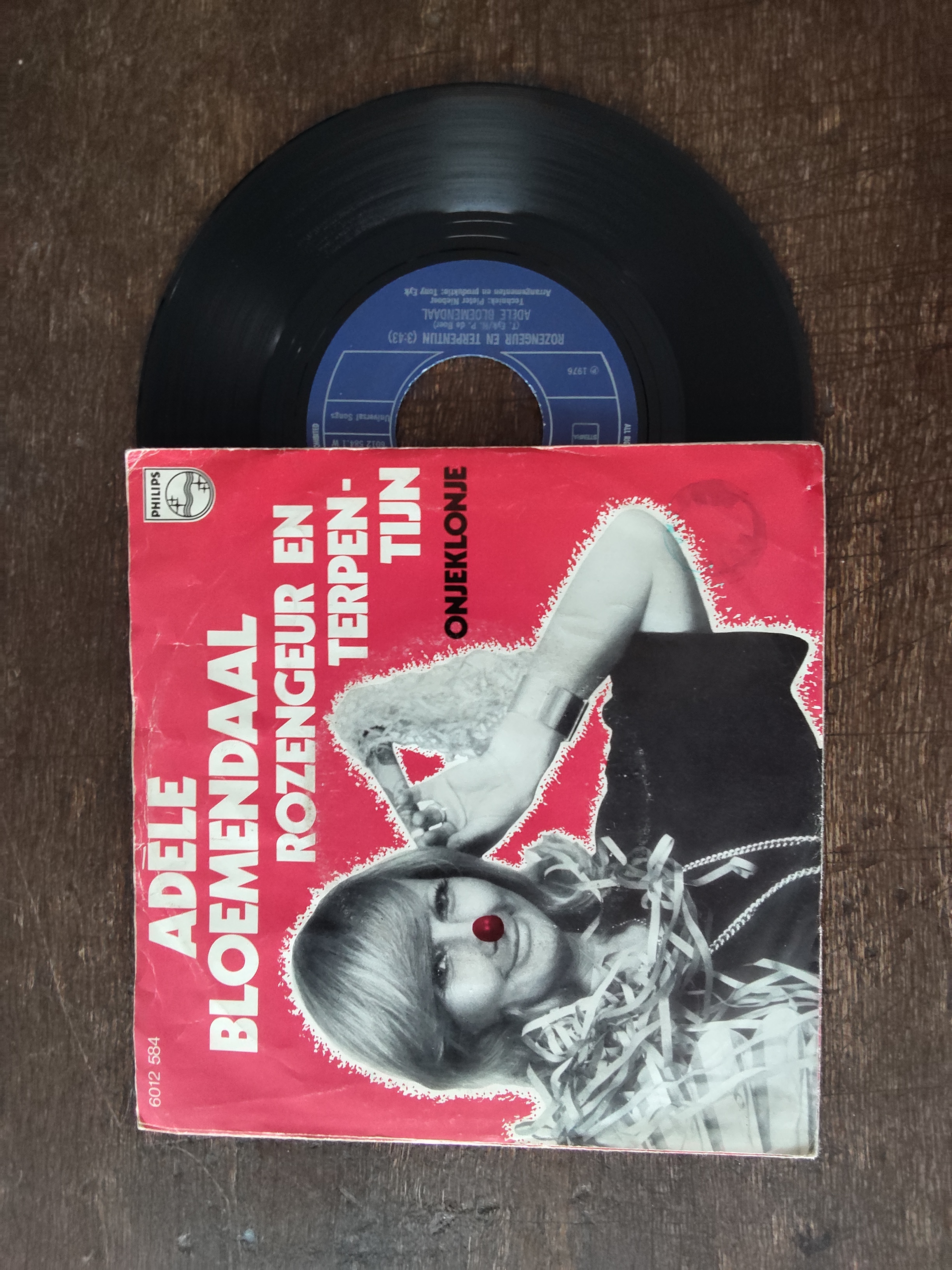 Adele Bloemendaal met Rozengeur en terpentijn 1976 Single nr S20256913